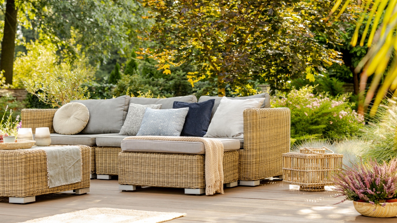 Die Sitzecke für den Garten gestalten » Gartenzeile.de